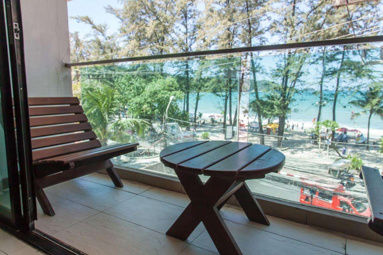 The Royal Palm Beach Front Patong Ngoại thất bức ảnh